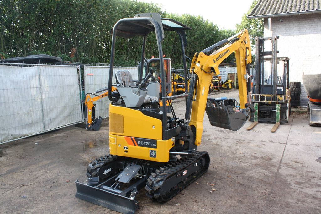 Mini excavator LiuGong 9017F ZTS Diesel 11.8kW 2026