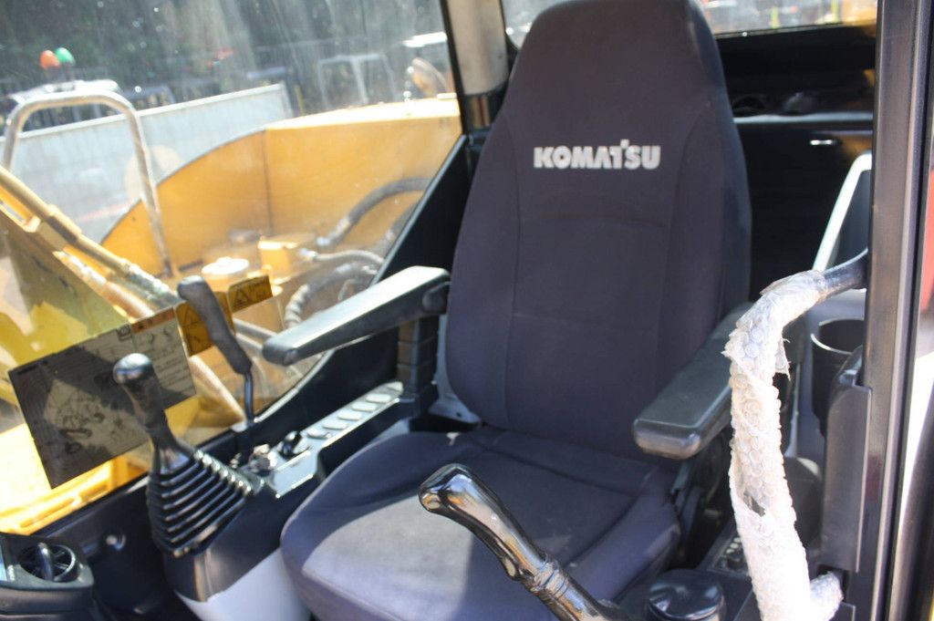 Mini excavator Komatsu PC70-8 Diesel 51kW 2017
