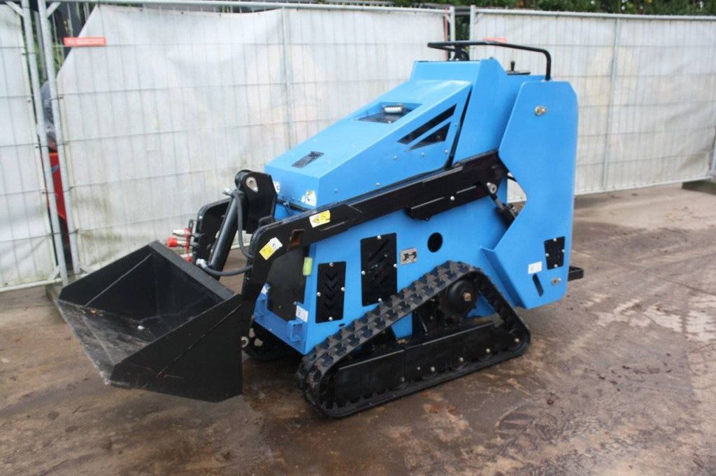 Delano T500 Skid Steer Loader Petrol 25hp 2026 Demo