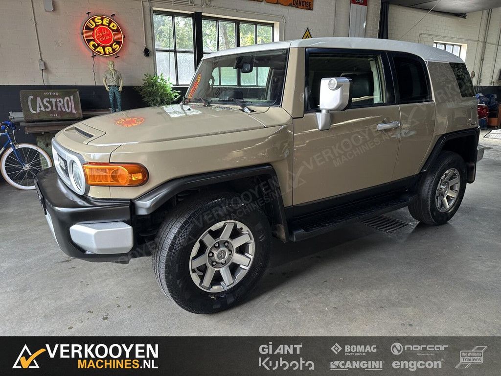 2014 Toyota FJ Cruiser X-Treme 4.0i V6 VT1084