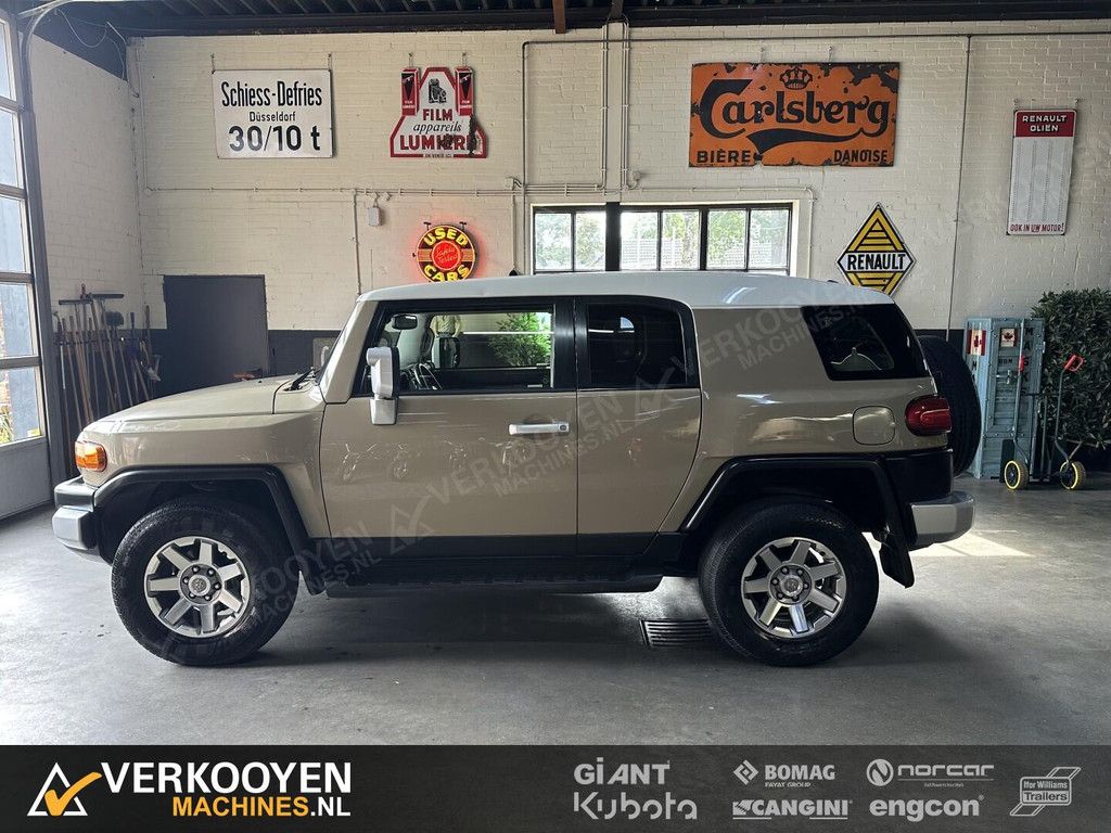 2014 Toyota FJ Cruiser X-Treme 4.0i V6 VT1084