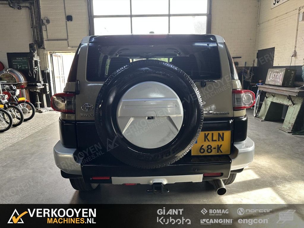 2014 Toyota FJ Cruiser X-Treme 4.0i V6 VT1084