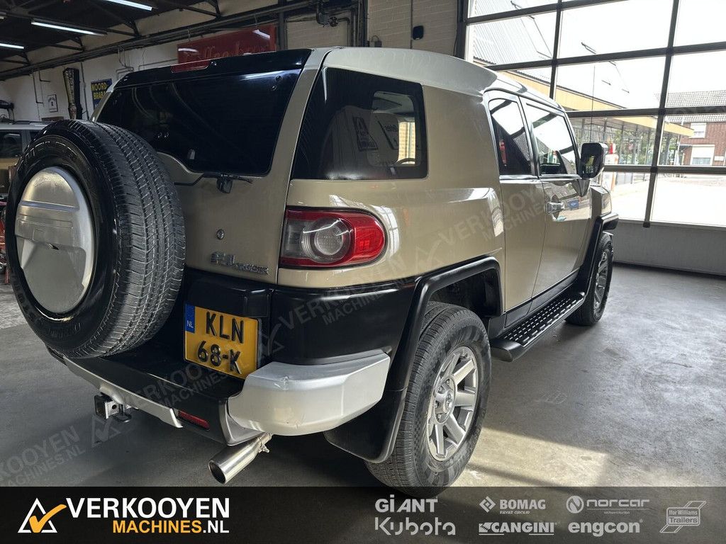 2014 Toyota FJ Cruiser X-Treme 4.0i V6 VT1084