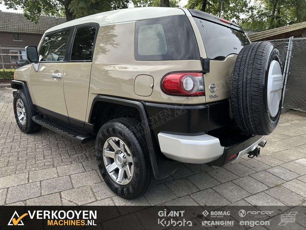 2014 Toyota FJ Cruiser X-Treme 4.0i V6 VT1084