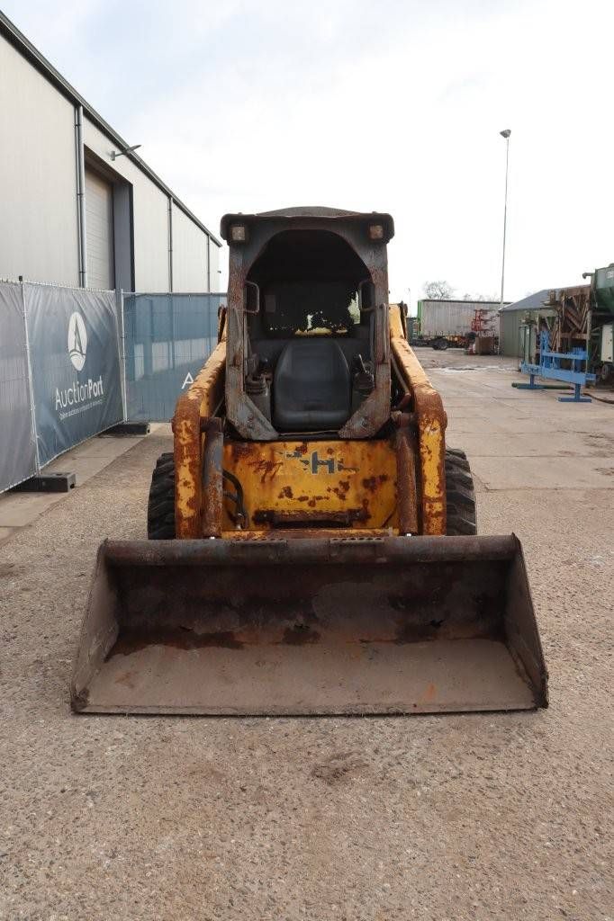 Schranklader Gehl R220 Diesel 53kW