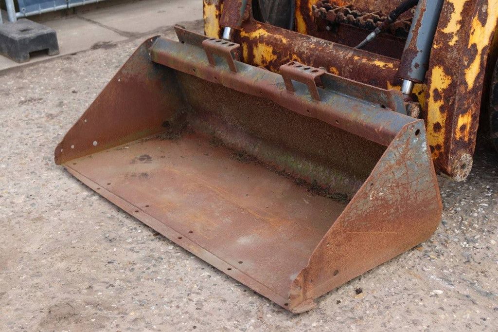 Skid steer loader Gehl R220 Diesel 53kW