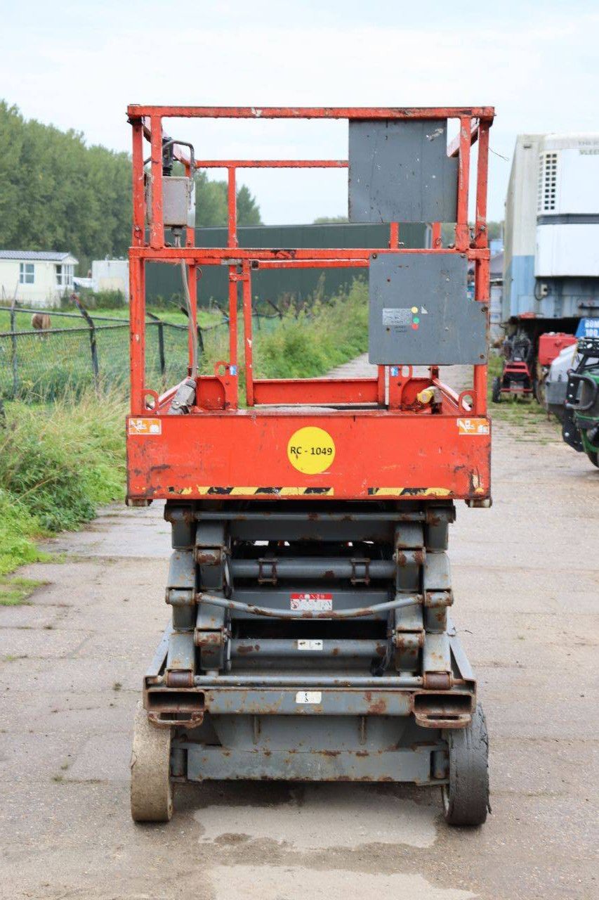 Skyjack SJIII-4632 Elektrische Scherenbühne 317 kg 11,7 m 2013