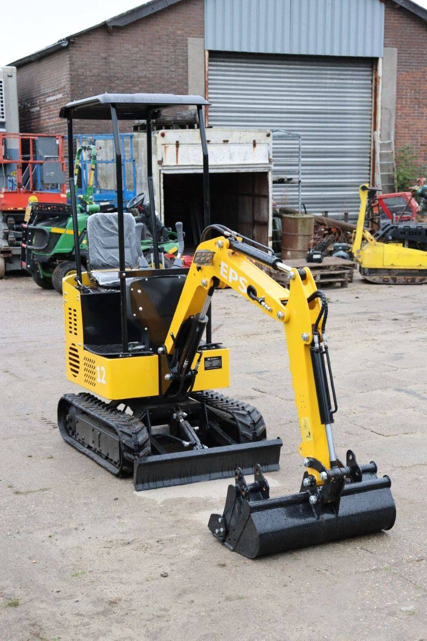Nuoman NM-E12 Diesel 7kW Mini Excavator 2026 New