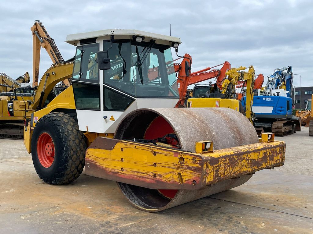 Dynapac CA302D