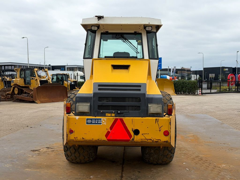 Dynapac 302D
