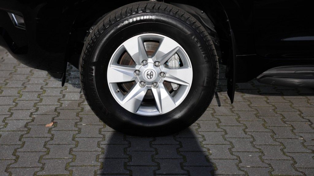Toyota Landcruiser 150 2.8 D-4D 3DRS CHALLENGER A/T VAN
