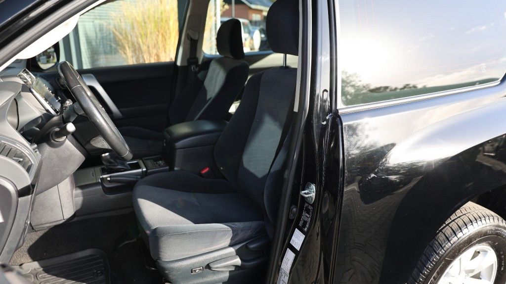 Toyota Landcruiser 150 2.8 D-4D 3DRS CHALLENGER A/T VAN