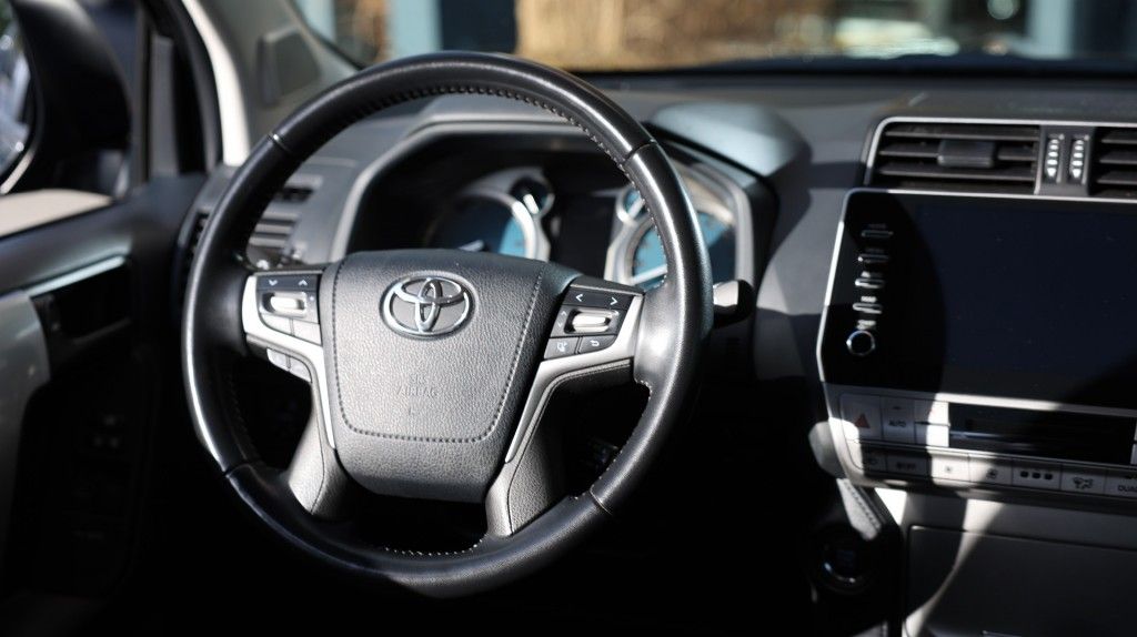 Toyota Landcruiser 150 2.8 D-4D 3DRS CHALLENGER A/T VAN