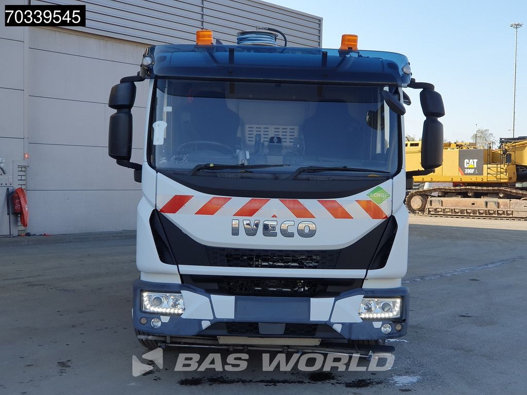 Iveco Eurocargo 120LE210 4X2 CNG Engine! 2300ltr val air Sweeper truck Manual gearbox Airco Euro 6