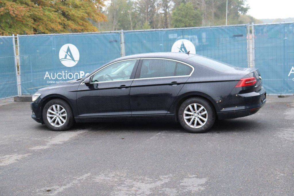 Passenger car Volkswagen Passat Petrol 150hp 2018 (Margin)