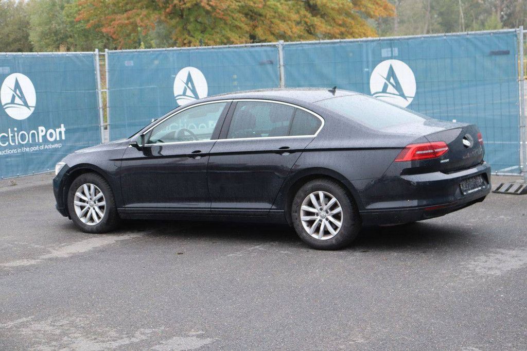 Passenger car Volkswagen Passat Petrol 150hp 2018 (Margin)