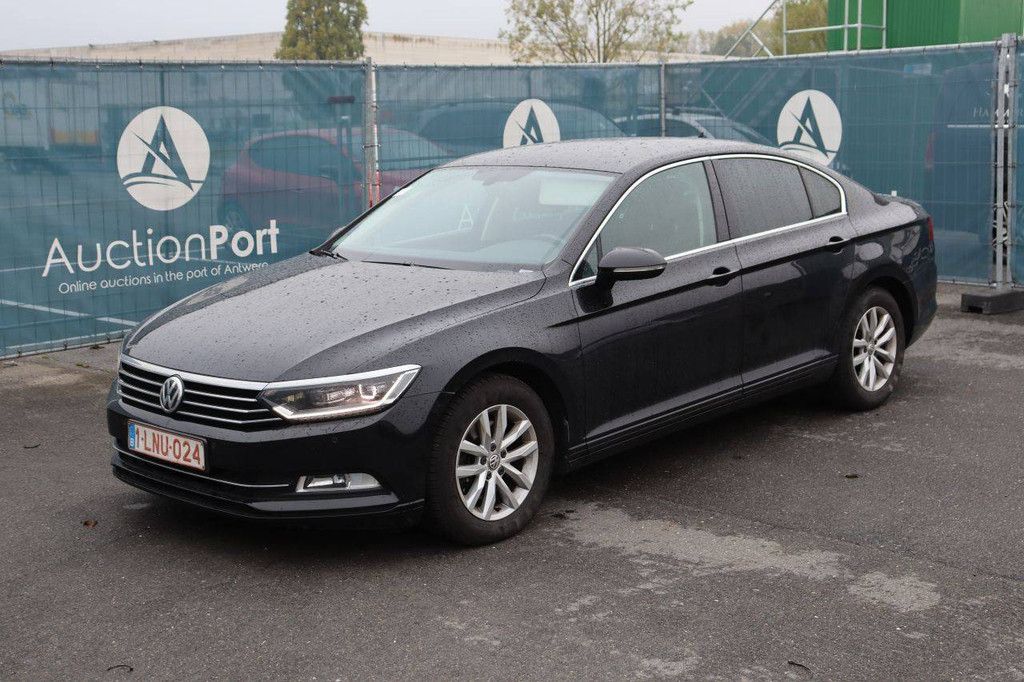 Passenger car Volkswagen Passat Petrol 150hp 2018 (Margin)