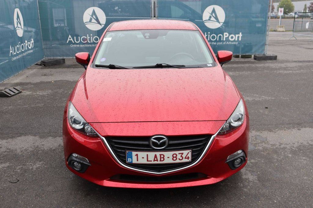 Pkw Mazda 3 Benzin 100 PS 2015 (Margin)