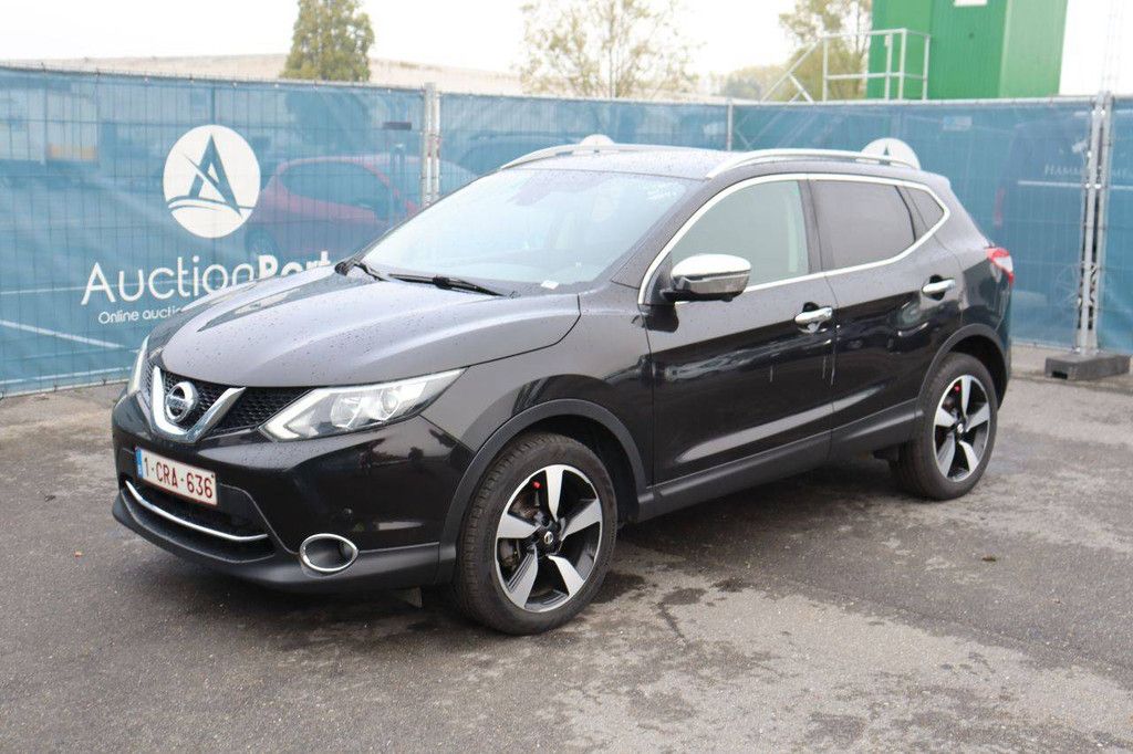 SUV Nissan Qashqai Petrol 115hp 2017 (Margin)