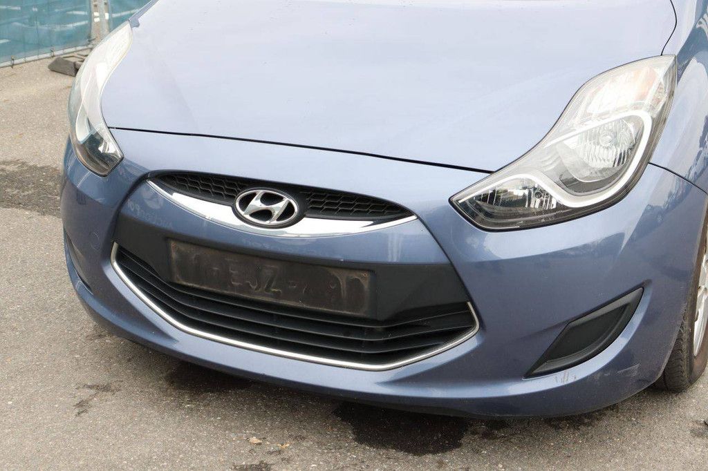 Passenger car Hyundai ix20 Diesel 77hp 2013 (Margin)