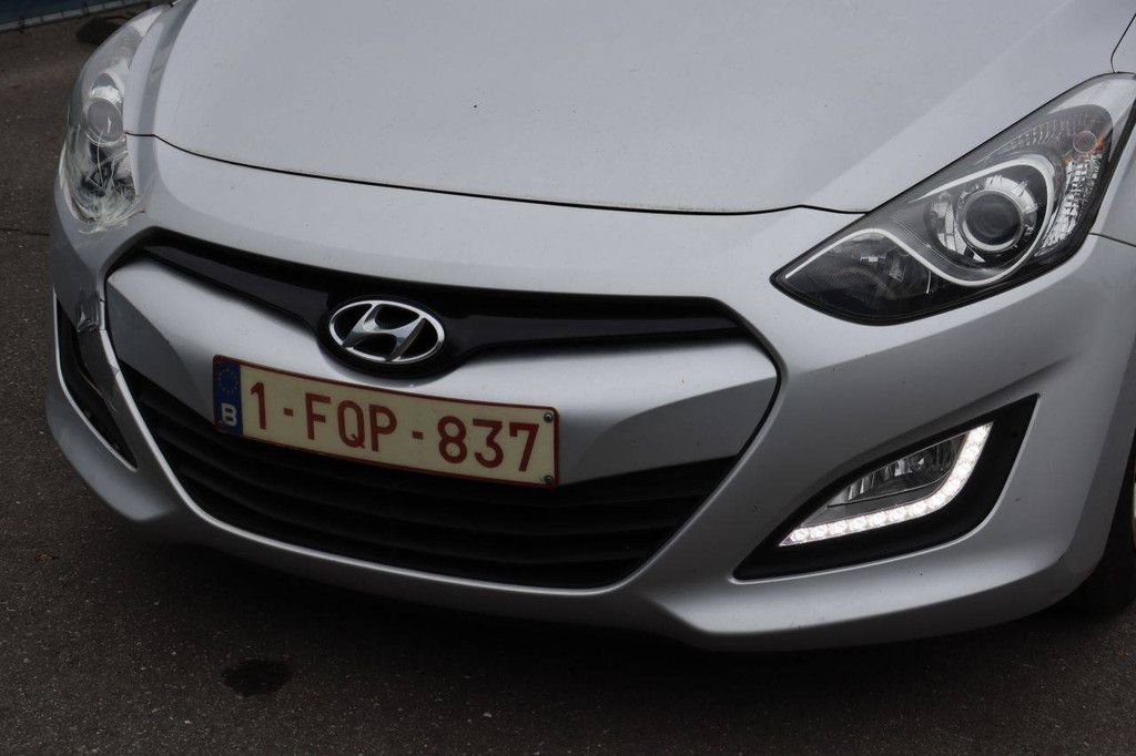 Hyundai i30 Benziner 100 PS Pkw 2013 (Margin)