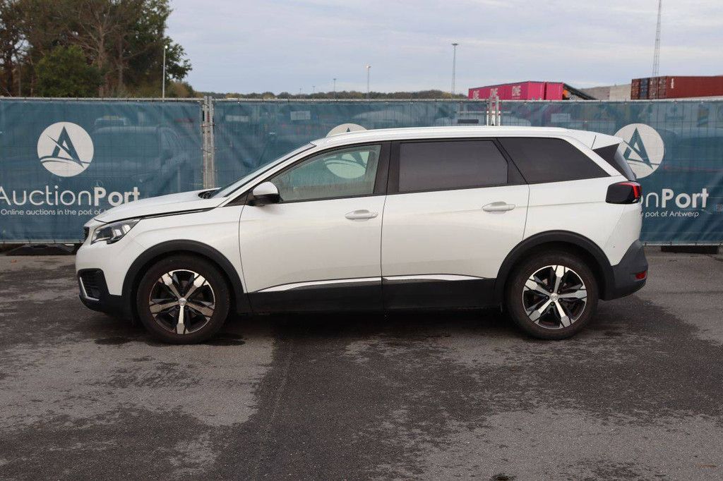 SUV Peugeot 5008 Diesel 115hp 2018 (Margin)
