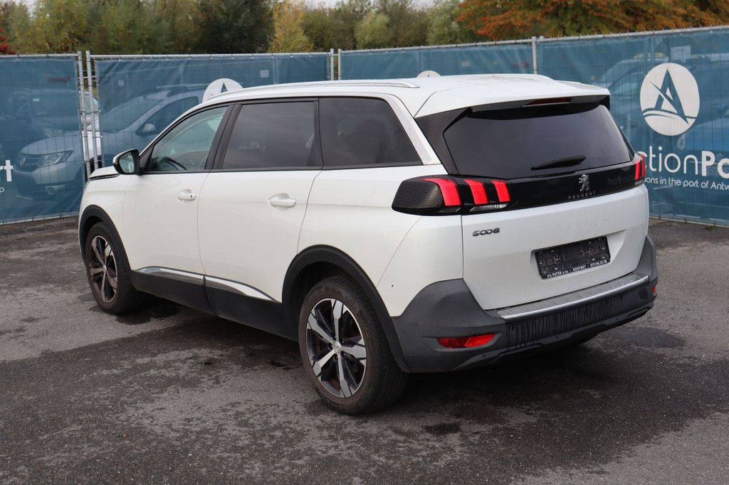 SUV Peugeot 5008 Diesel 115hp 2018 (Margin)