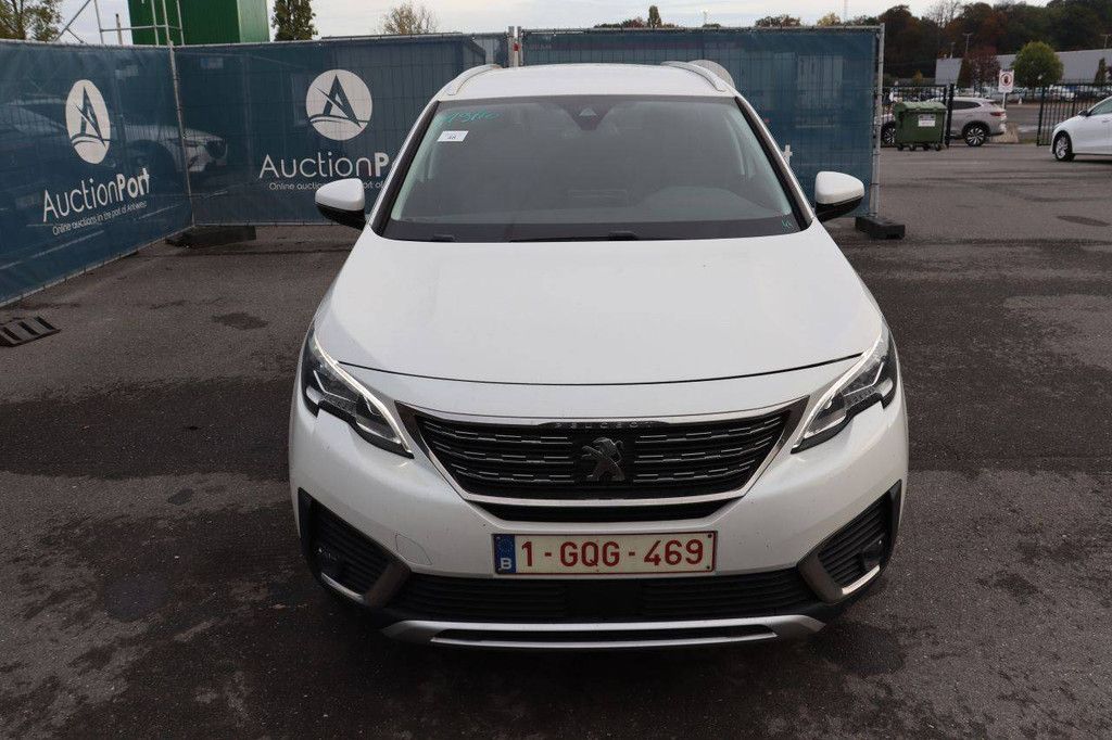 SUV Peugeot 5008 Diesel 115hp 2018 (Margin)