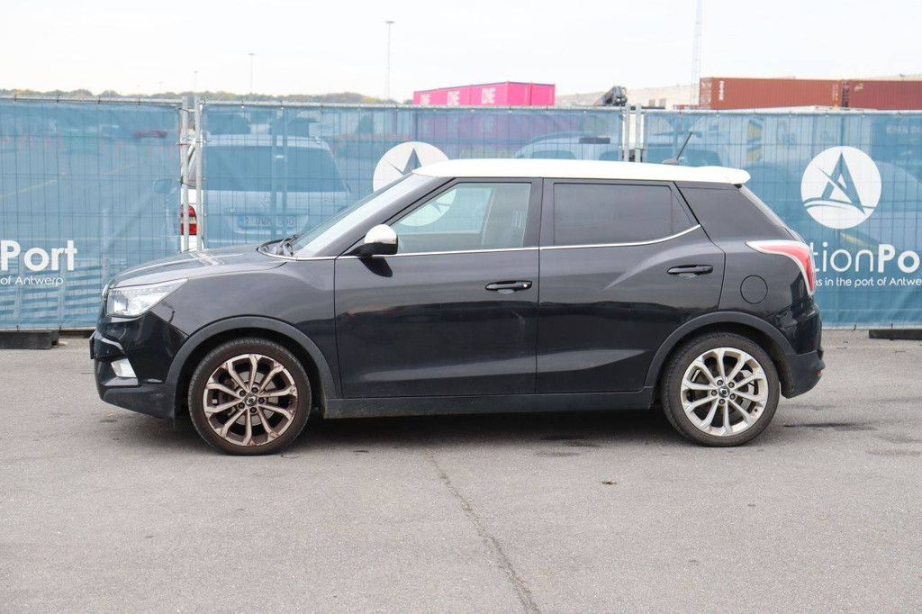 Personenauto SsangYong Tivoli Benzine 128pk 2018 (Marge)
