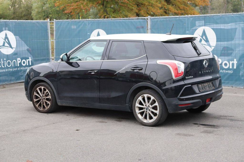 Personenauto SsangYong Tivoli Benzine 128pk 2018 (Marge)