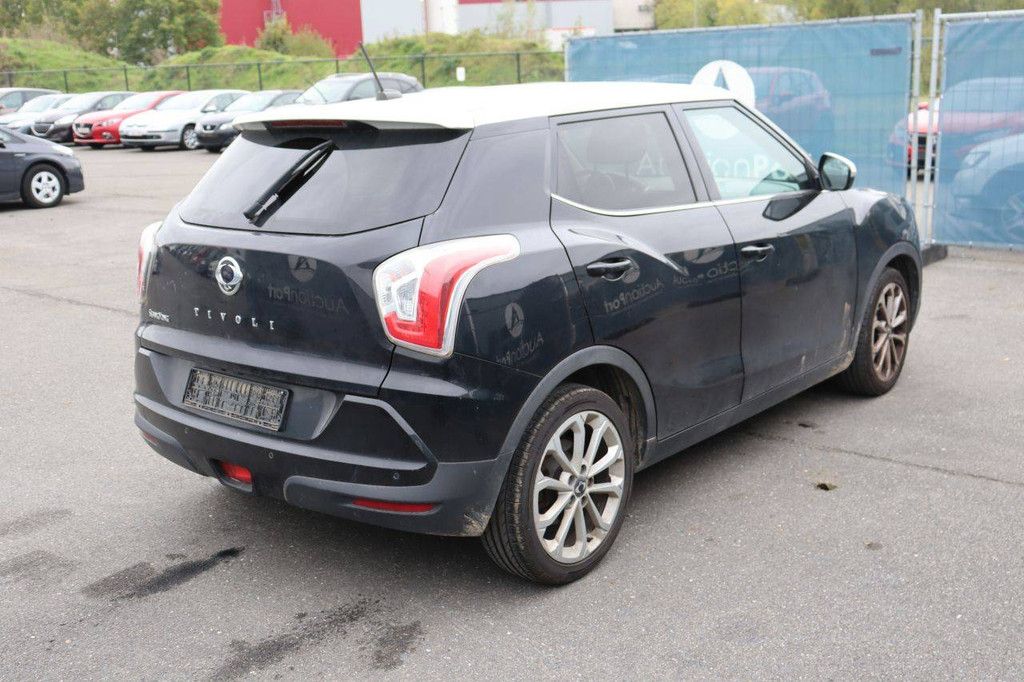 Personenauto SsangYong Tivoli Benzine 128pk 2018 (Marge)