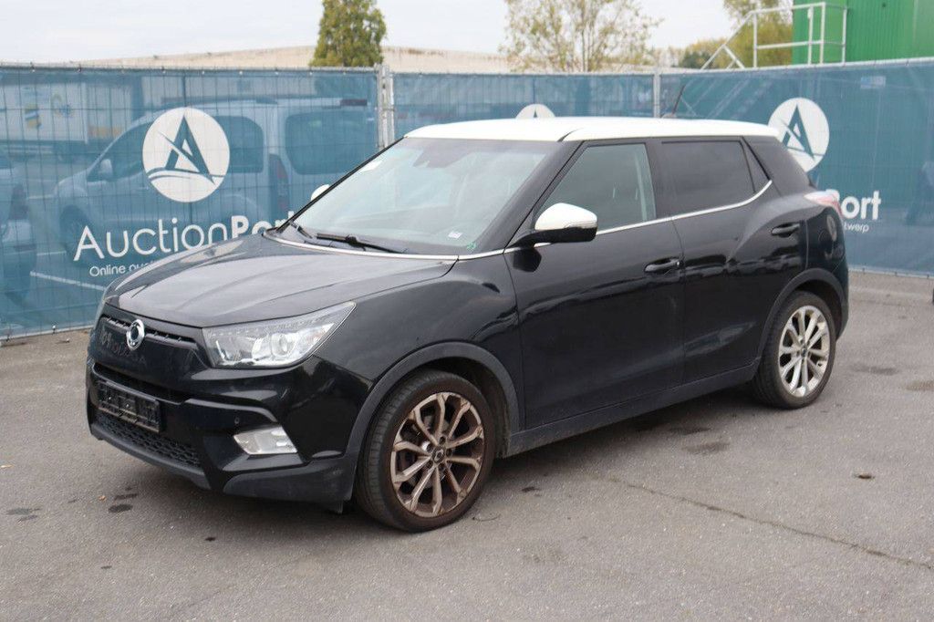 Personenauto SsangYong Tivoli Benzine 128pk 2018 (Marge)