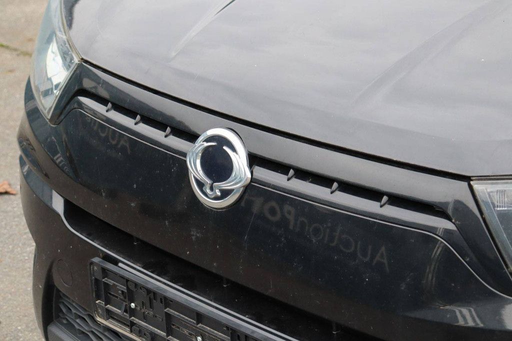 Personenauto SsangYong Tivoli Benzine 128pk 2018 (Marge)