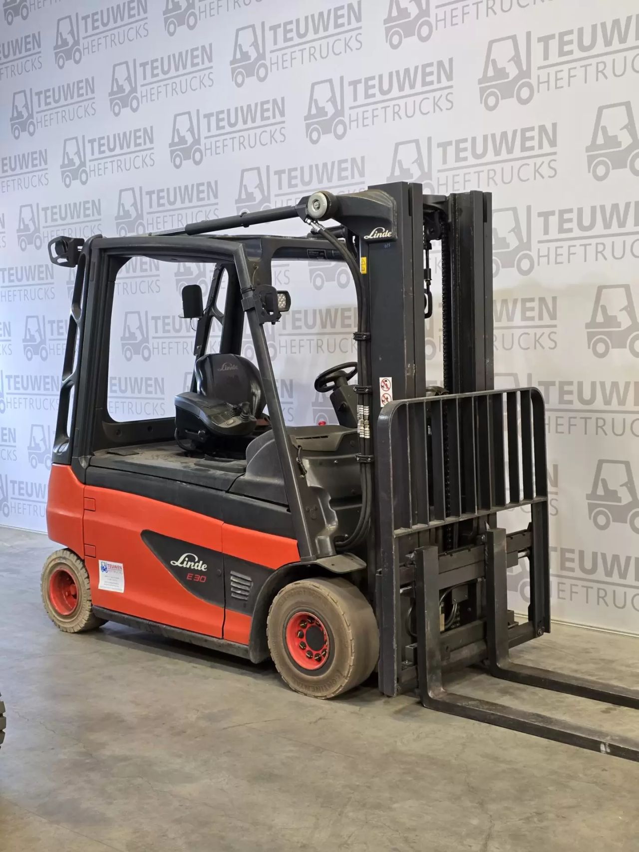 Elektro heftruck Linde E30L-01