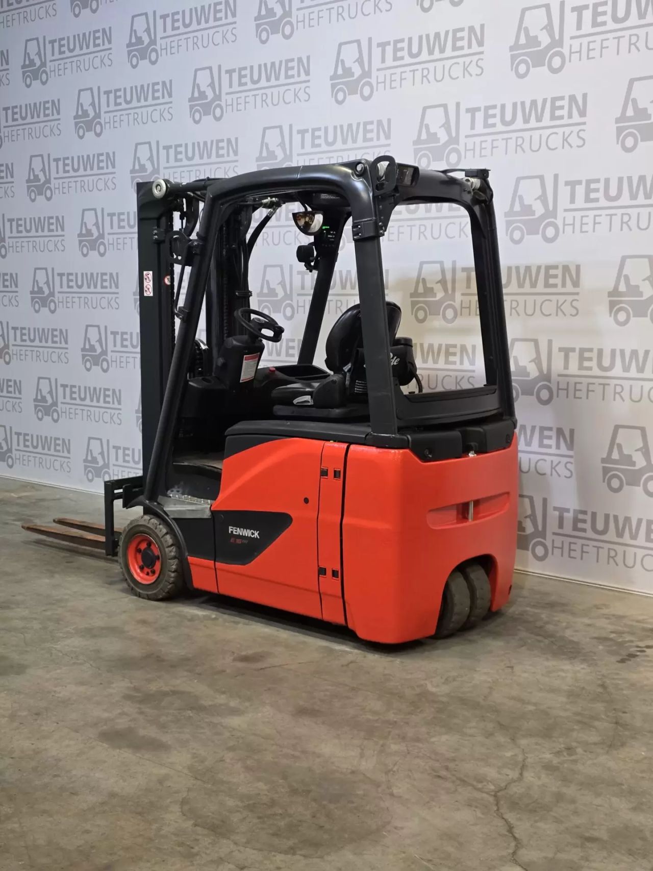 Elektro heftruck Linde E16H-02