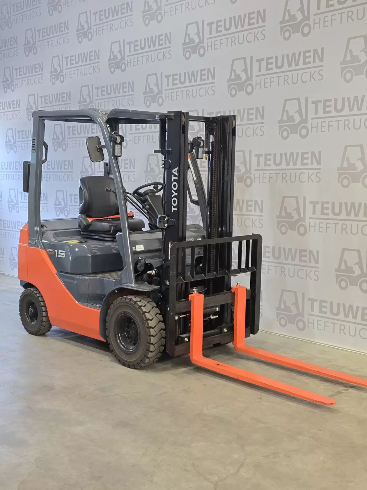 Diesel heftruck Toyota 42-8FDL15