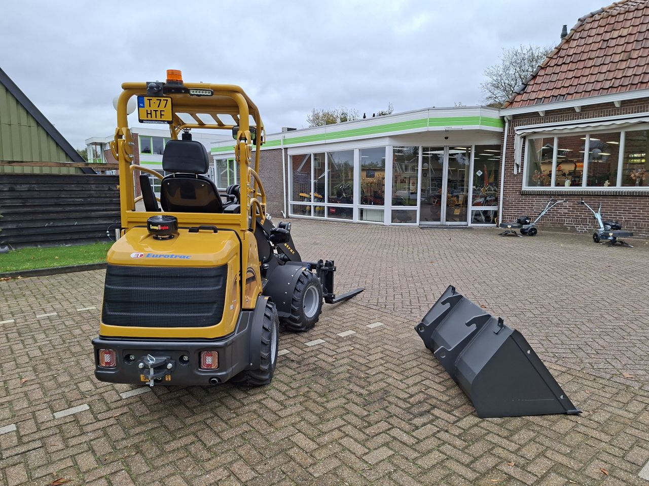 Eurotrac W11L - Bj. 2026 - 10u