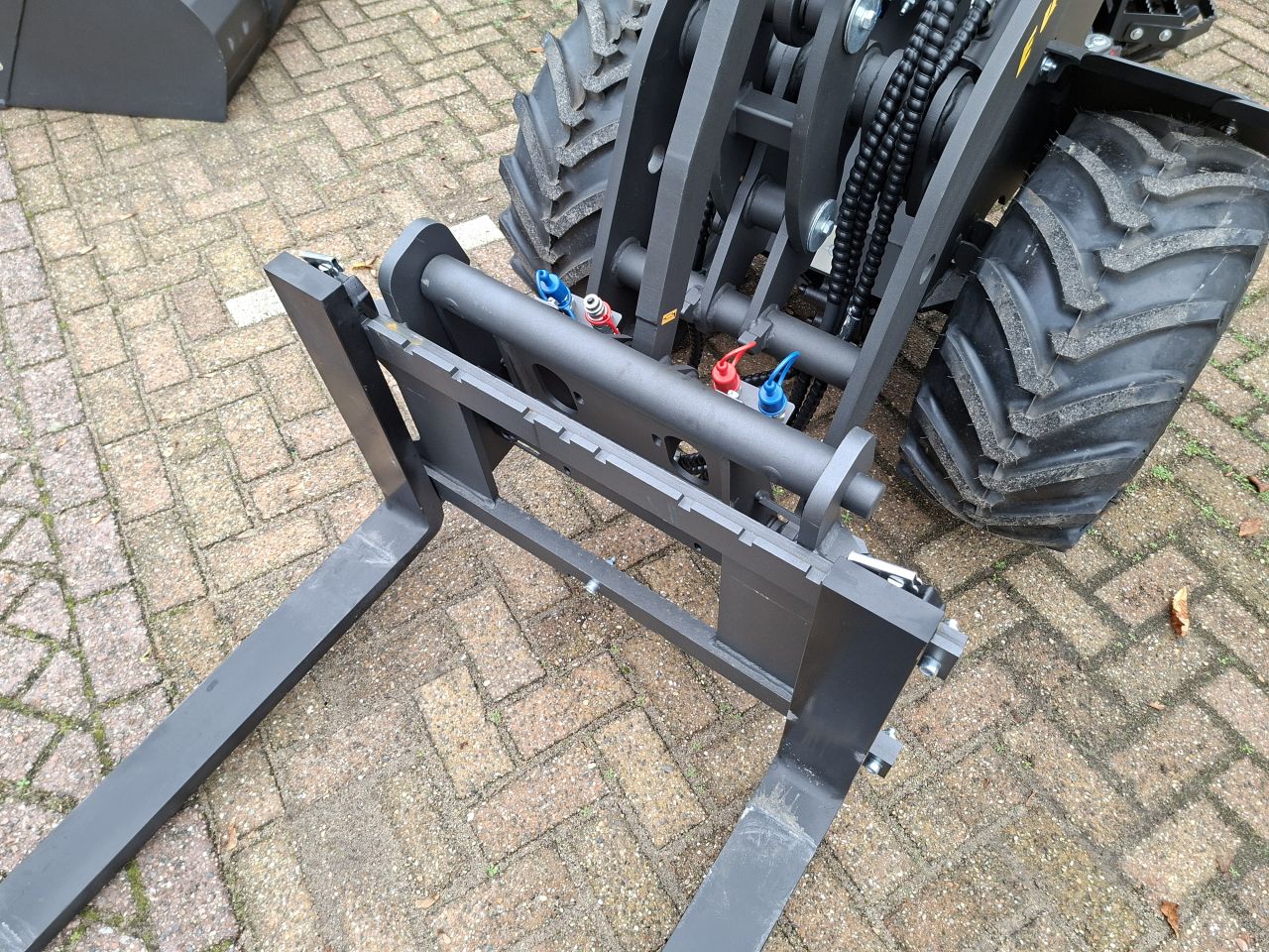 Eurotrac W11L - Bj. 2026 - 10u