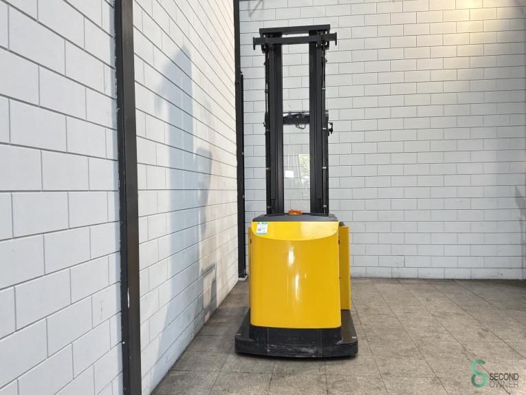 Kommissionierer Elektrisch OM XOP 2 2008
