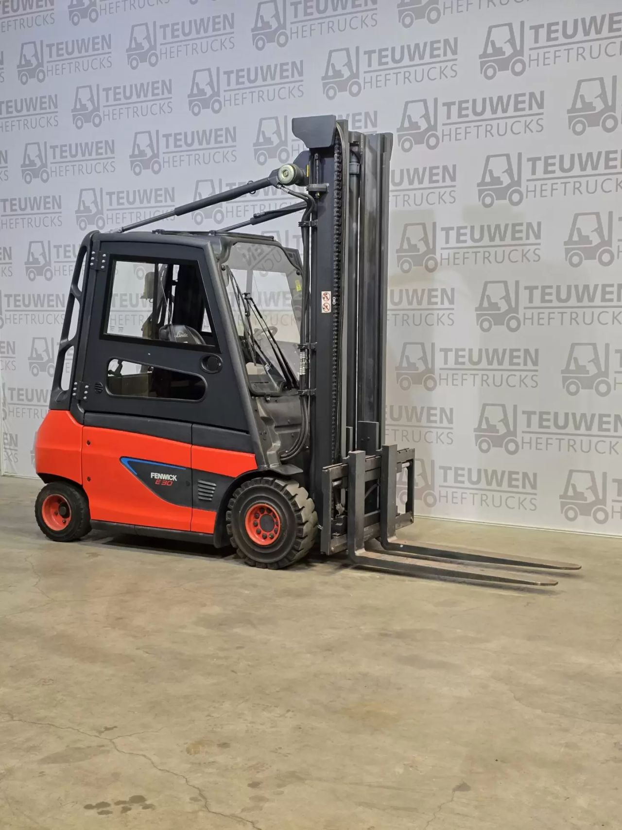 Elektro heftruck Linde E30-01