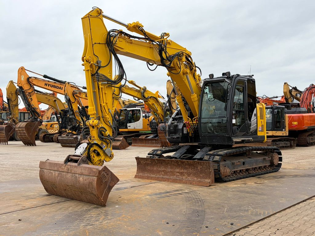 Hitachi ZX135US-6