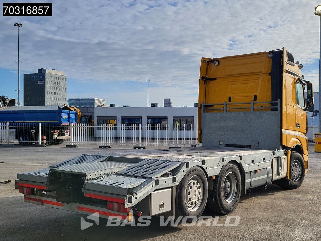 Mercedes Actros Actros 2563 6X2 Machine transporter Lift+Steering axle Xenon Automatic Euro 6
