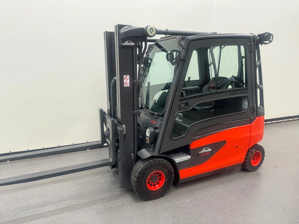 Linde E 25 L-01 nieuwe accu