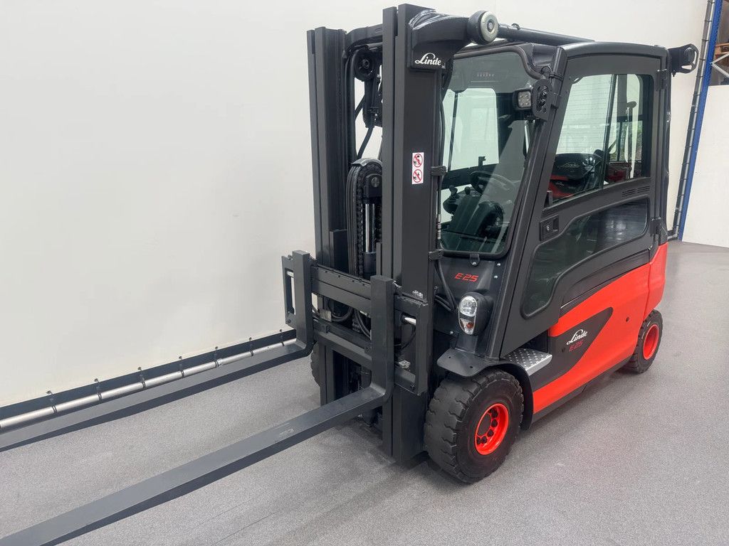 Linde E 25 L-01 nieuwe accu