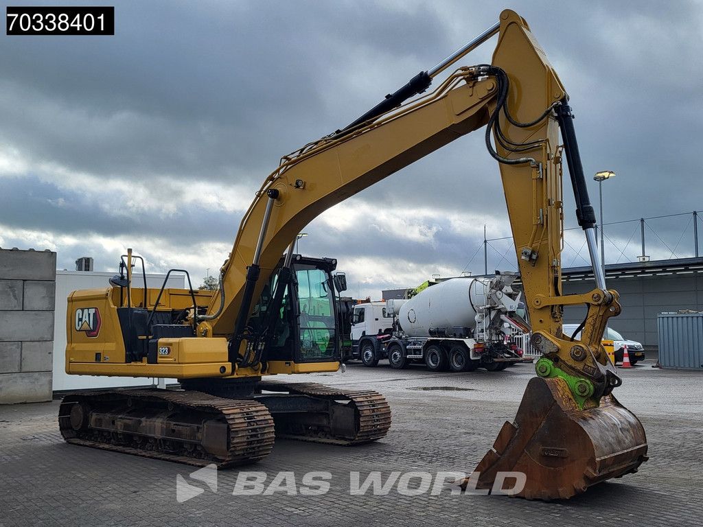 Caterpillar 323