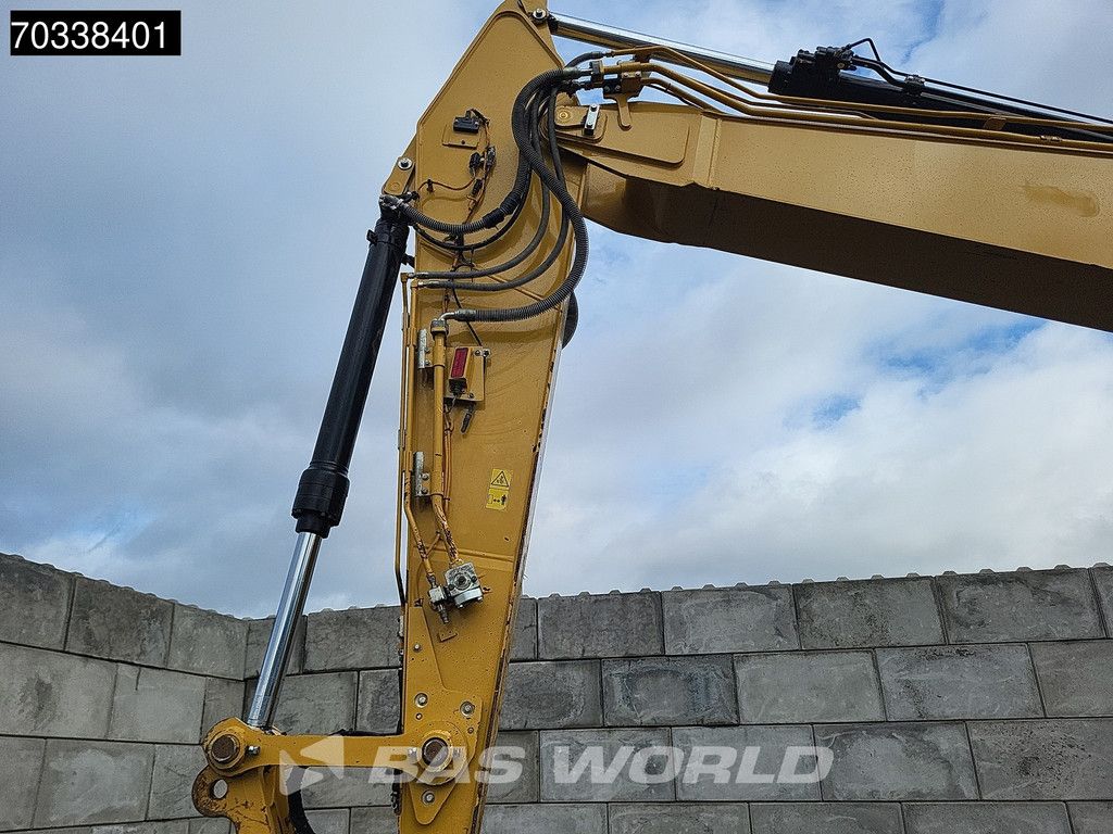 Caterpillar 323