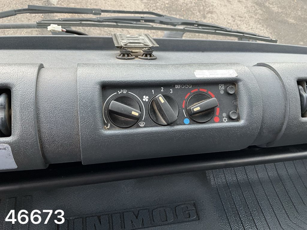 Unimog U 500 4x4 MKG 10 Tonmeter laadkraan Just 216.831 km!