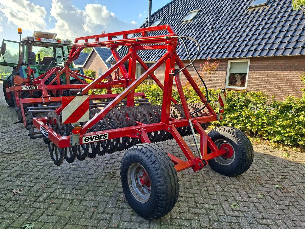 Hekamp Evers cultivator met cambridgerol 3.m breed
