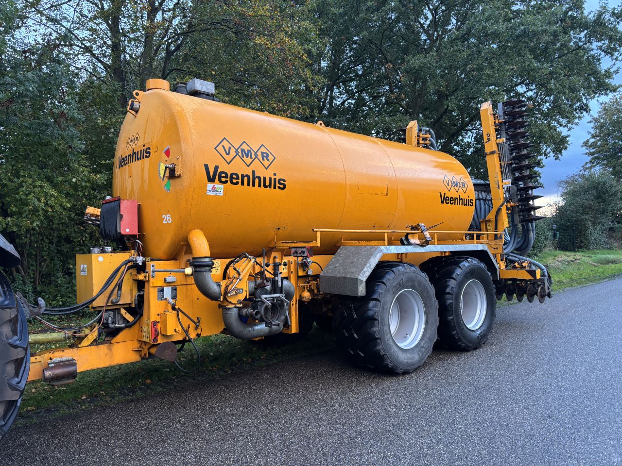 Veenhuis 14 m3 mesttank tandem met zodebemester