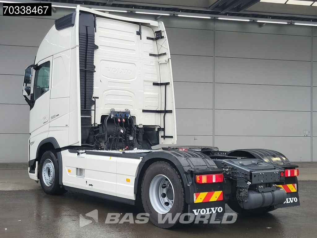 Volvo FH 500 4X2 XL 2x Tanks I-ParkCool ACC